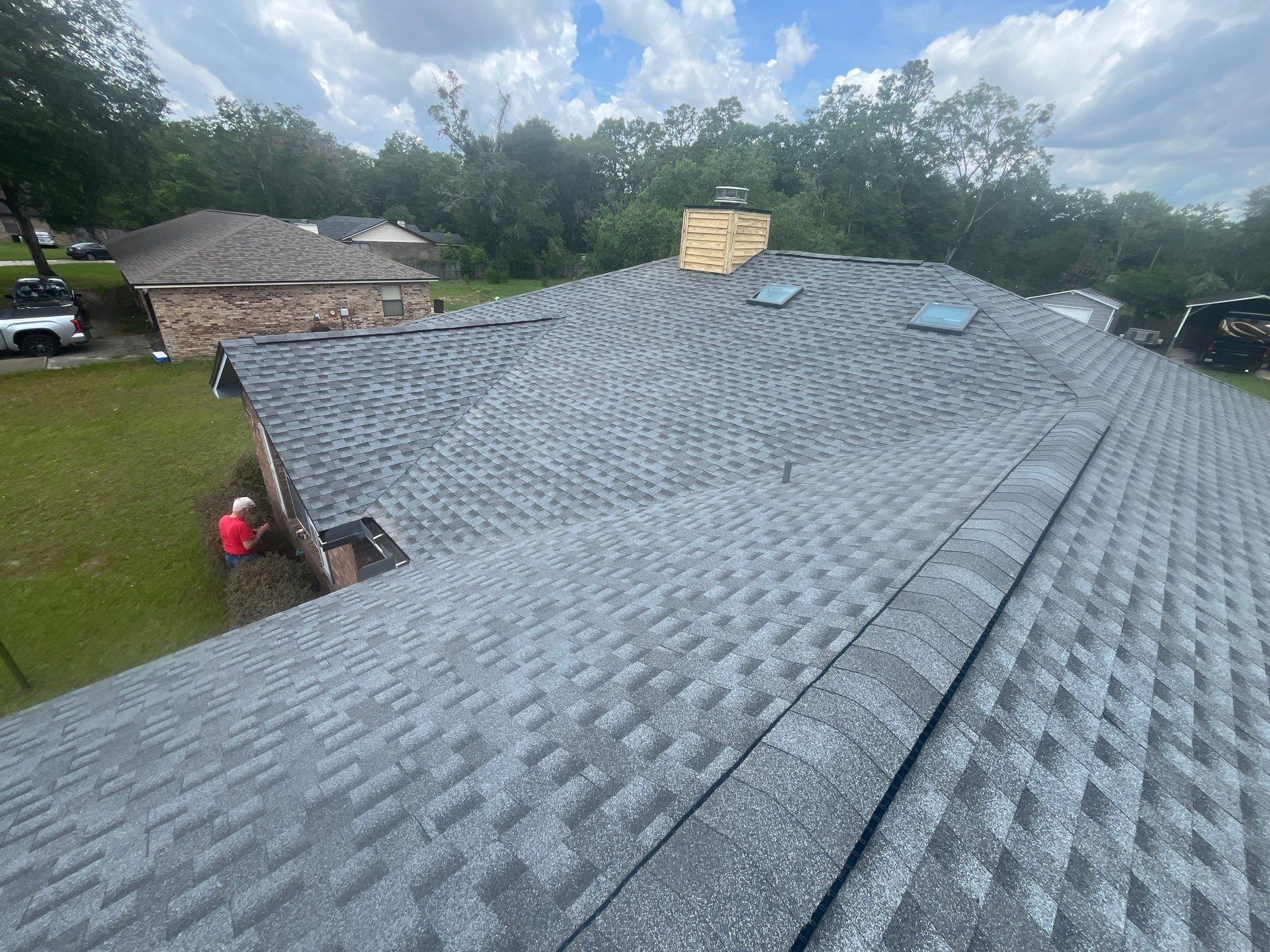 Large community roof replacement — Scarlet Oaks, Jacksonville