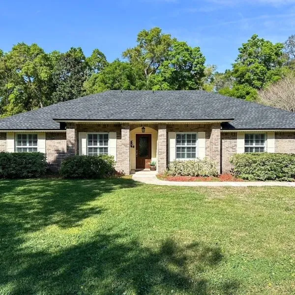 Residential Home in Atlantic Beach with new roof installation